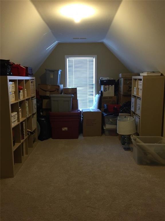 MORTON CHASE - Residential Lease