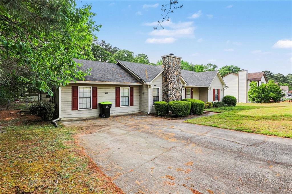 11553 Matthews Trail