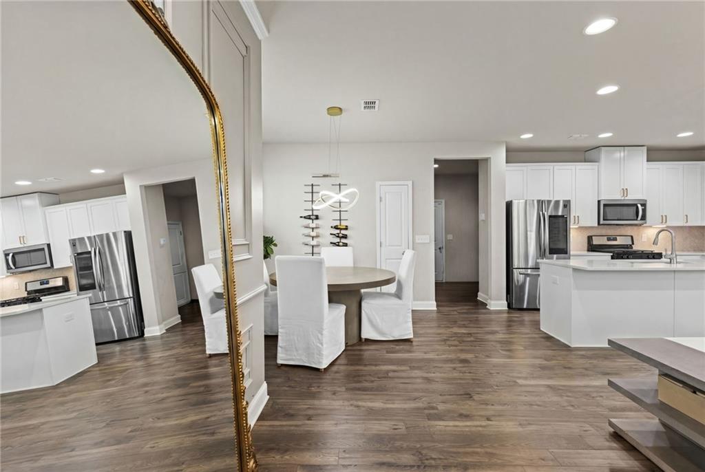 1861 Belmore Street SE