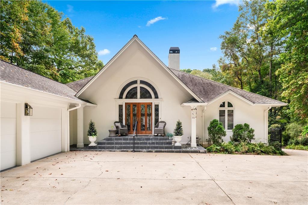 955 E Lake Drive