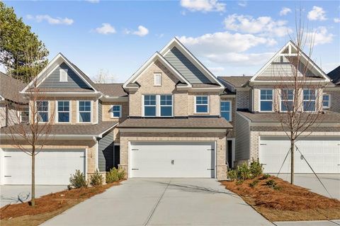 Townhouse For Sale - 74 Shoal Court<br/> Barrow County, Winder, GA 30680