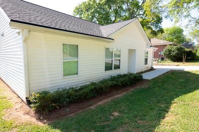 236 Austin Avenue NE