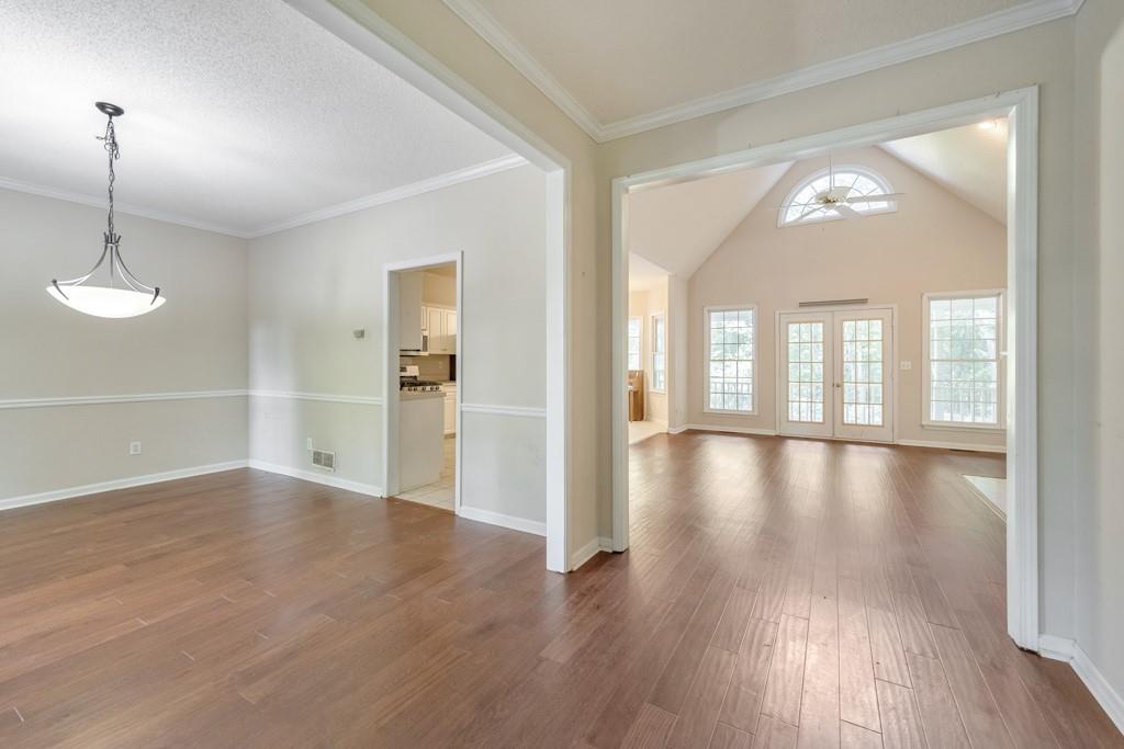 3345 Sandtowne Court