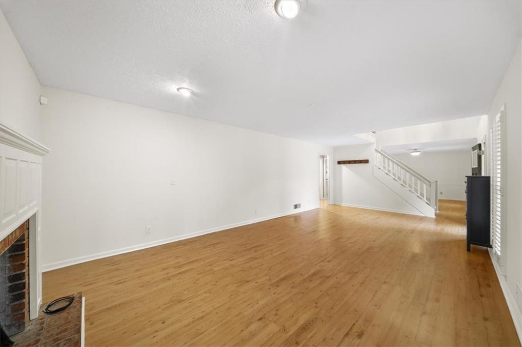 80 Farmington Drive