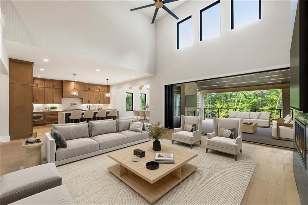 15794 Thompson Road S