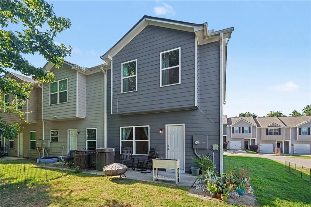 209 Highwood Lane