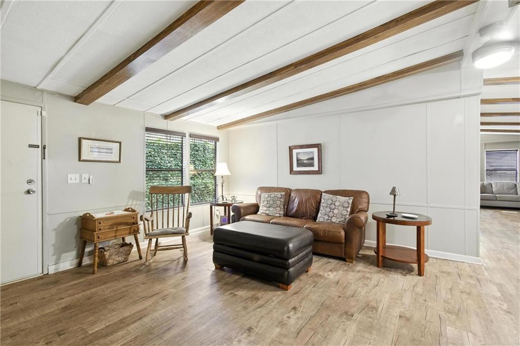 6695 Thunder Trail