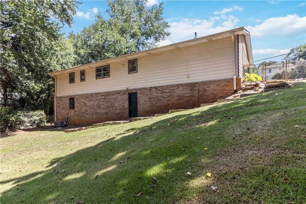 3075 Hidden Drive