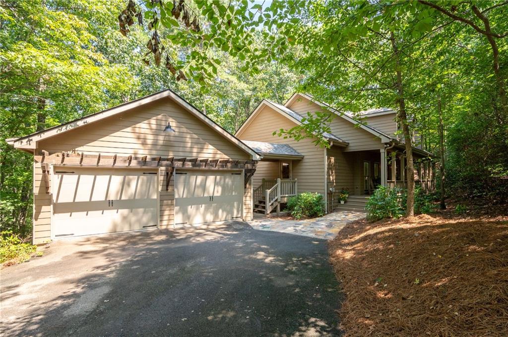 941 Quail Cove Drive
