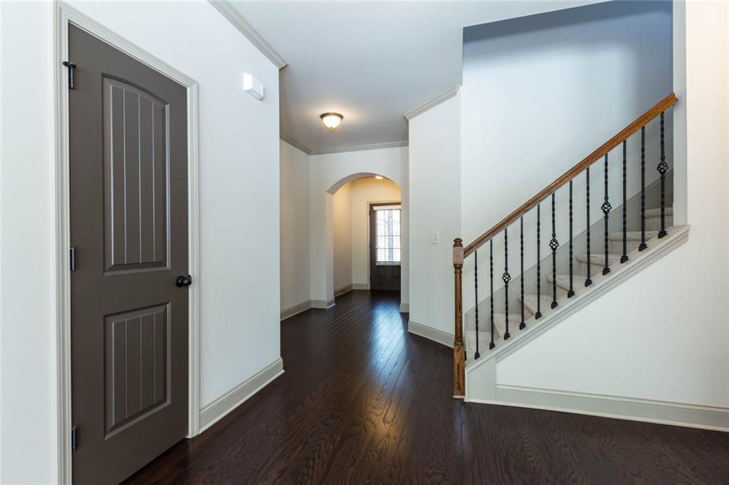 3175 Rock Port Circle