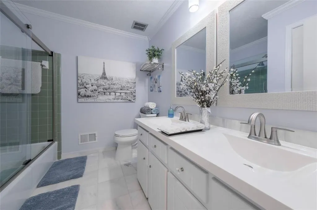 Riverdale, Georgia 30296, United States, 4 Bedrooms Bedrooms, ,3 BathroomsBathrooms,Residential,Active,201450