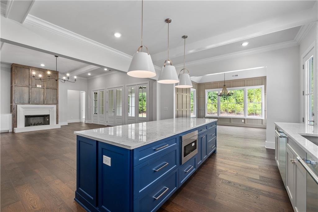 1009 Crossroads Trail