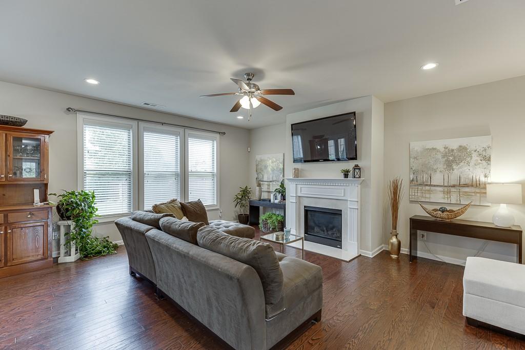 4685 Orchard View Way