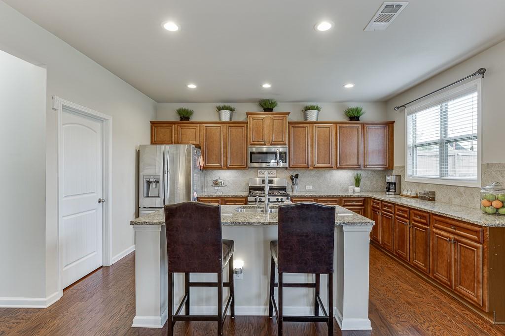 4685 Orchard View Way
