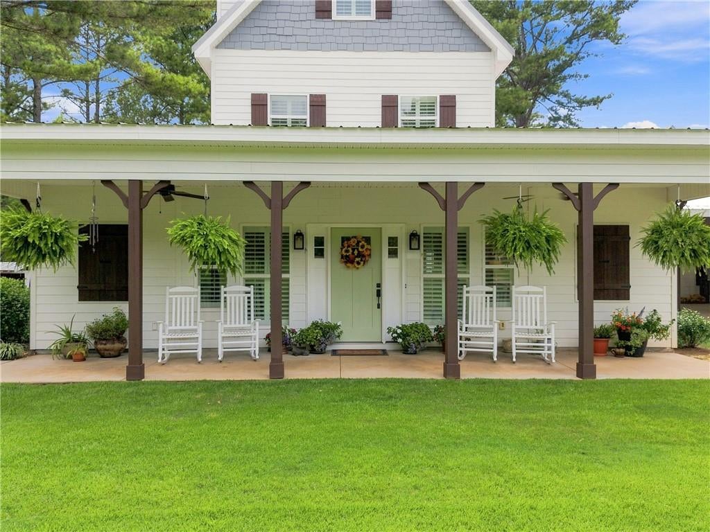 216 Mockingbird Lane
