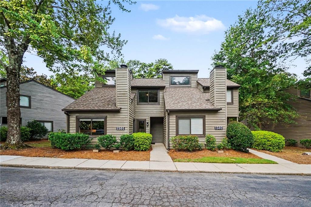 1501 Cedar Chase Lane NE