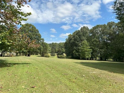 A home in Powder Springs