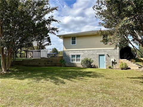 A home in Powder Springs