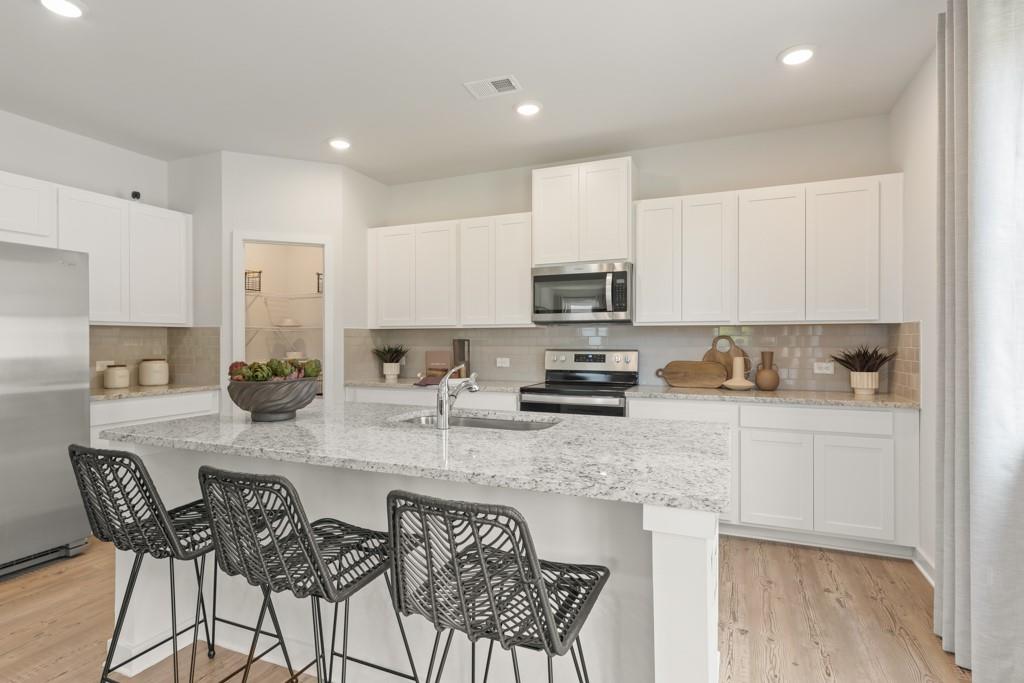 5523 Rosehall Place, Atlanta, Georgia image 7