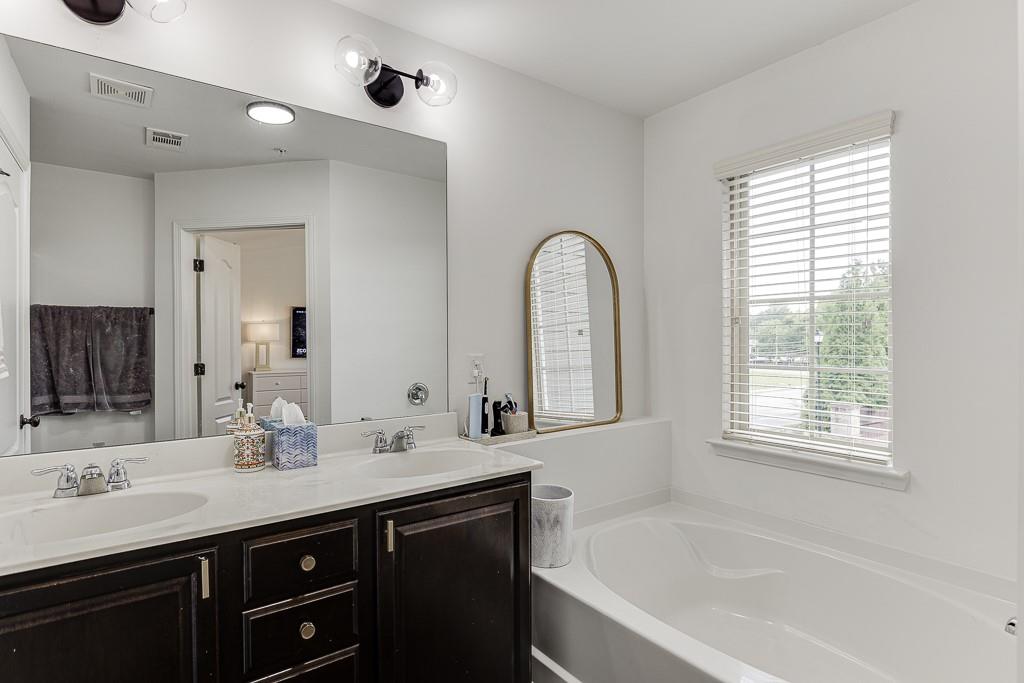 944 Spicy Oak Drive, Lawrenceville, Georgia image 34