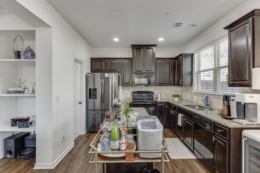 944 Spicy Oak Drive, Lawrenceville, Georgia image 13