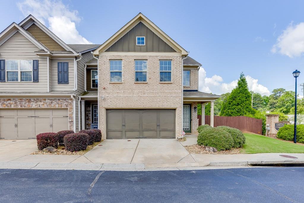 944 Spicy Oak Drive, Lawrenceville, Georgia image 1
