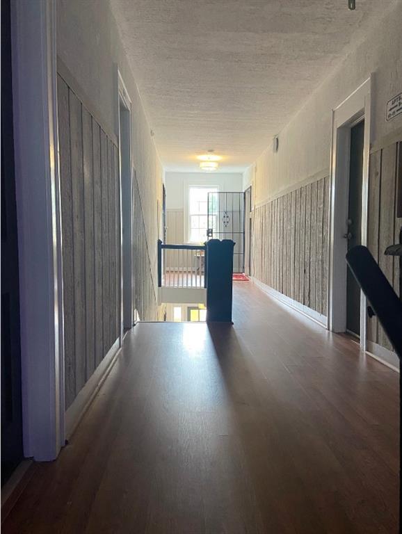 996 Greenwood Avenue NE