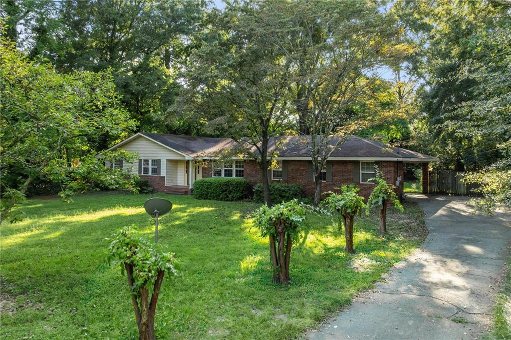 607 Hardeman Avenue