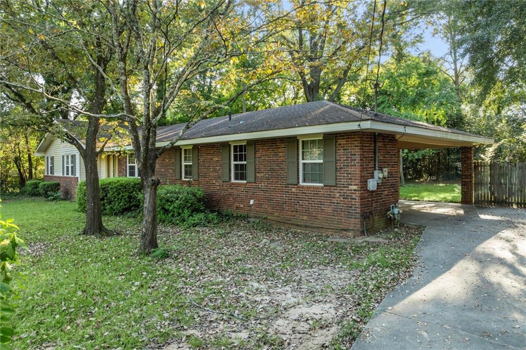 607 Hardeman Avenue
