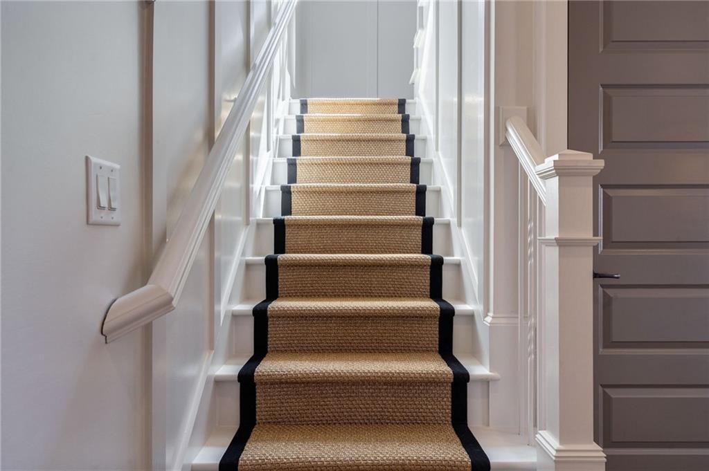 2970 Greenleffe Drive