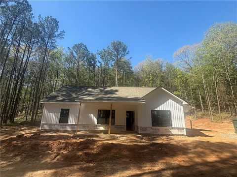 Homes For Sale - 1071 Drummond Road<br/> Cedartown, GA 30125