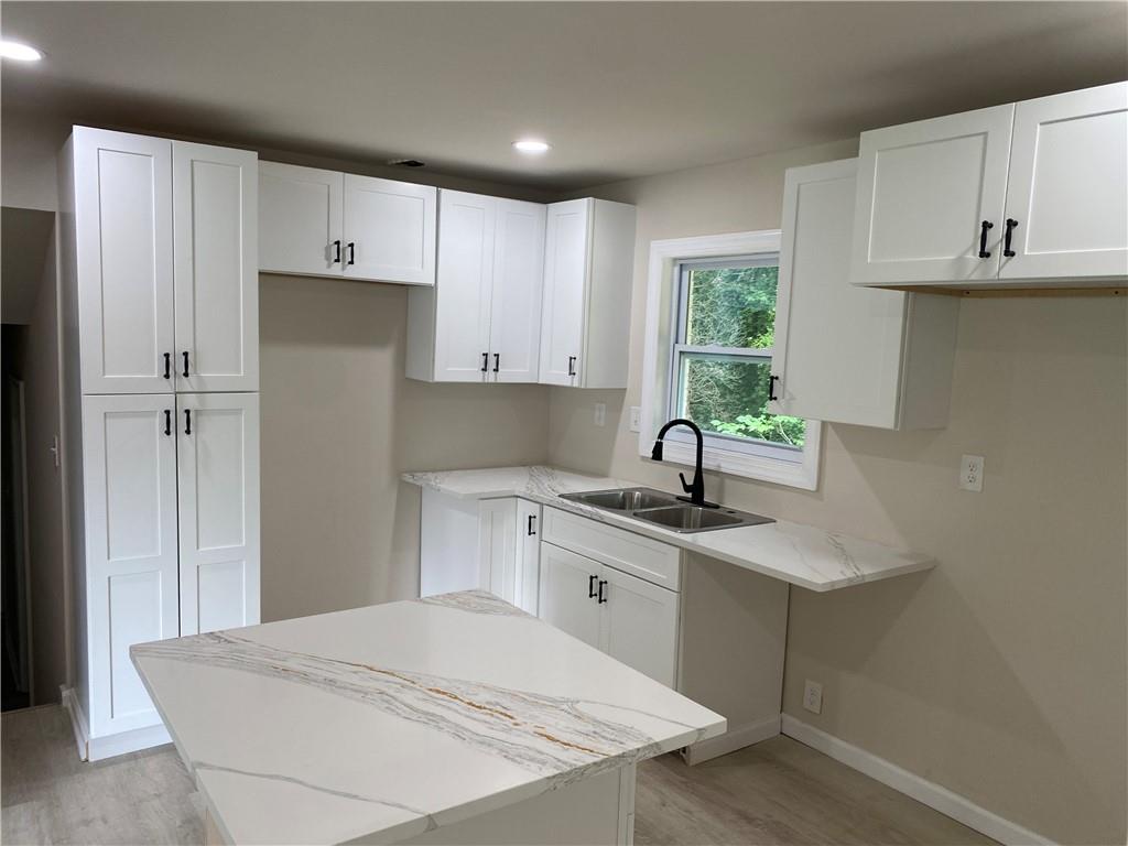 3211 Thrasher Circle