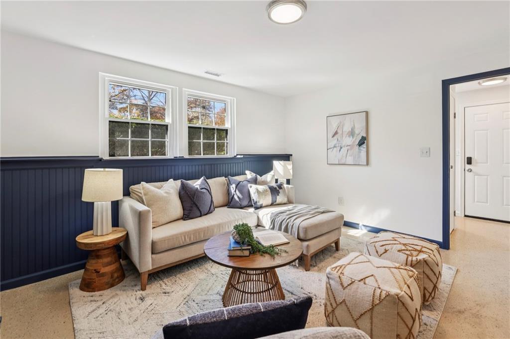 Willow Run - Residential