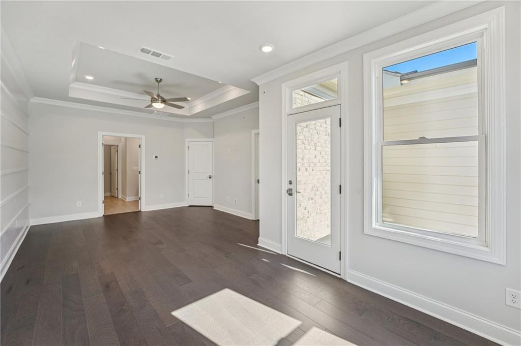 Towns on Thompson - Residential