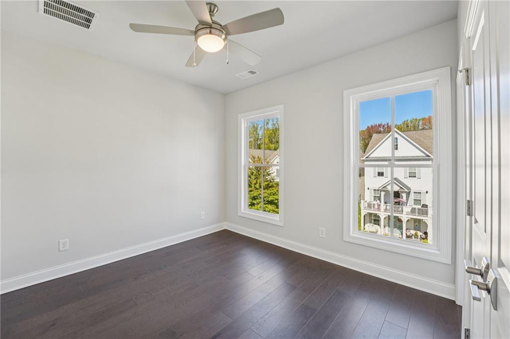 Towns on Thompson - Residential