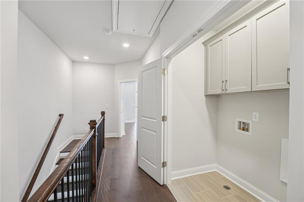 Towns on Thompson - Residential