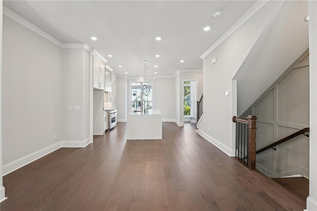 Towns on Thompson - Residential