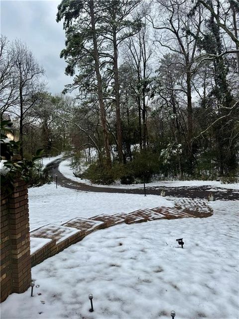 A home in Lilburn