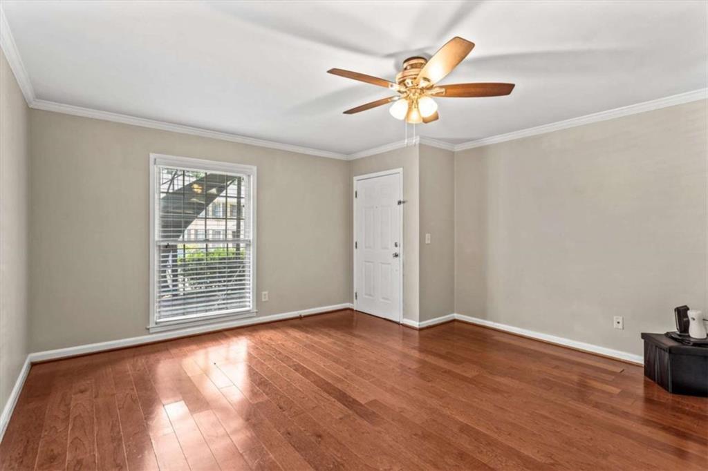 1101 Collier Road K2