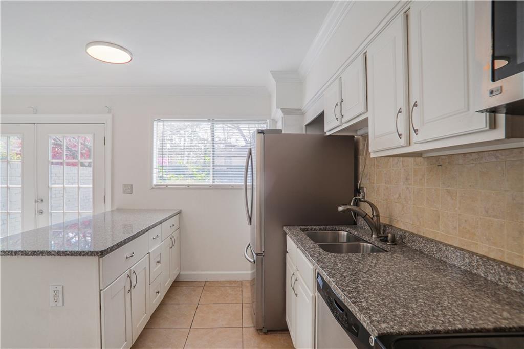 3077 Colonial Way #F, Atlanta, Georgia image 10