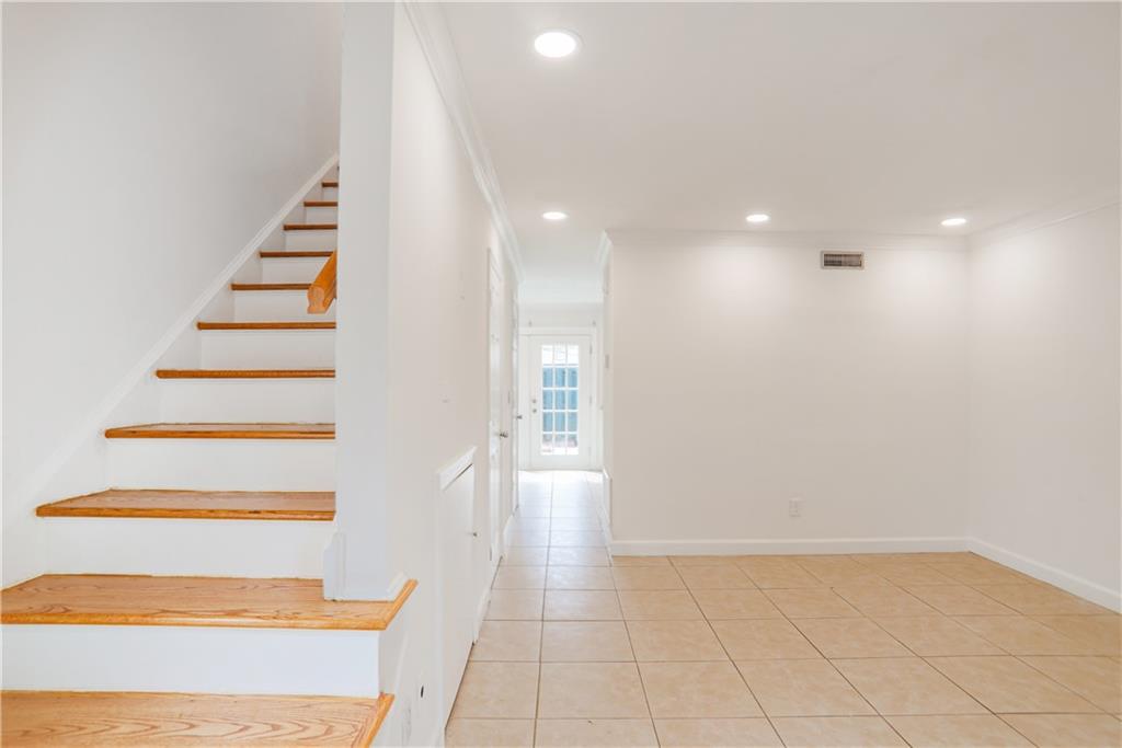 3077 Colonial Way #F, Atlanta, Georgia image 13