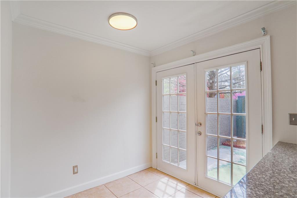 3077 Colonial Way #F, Atlanta, Georgia image 11