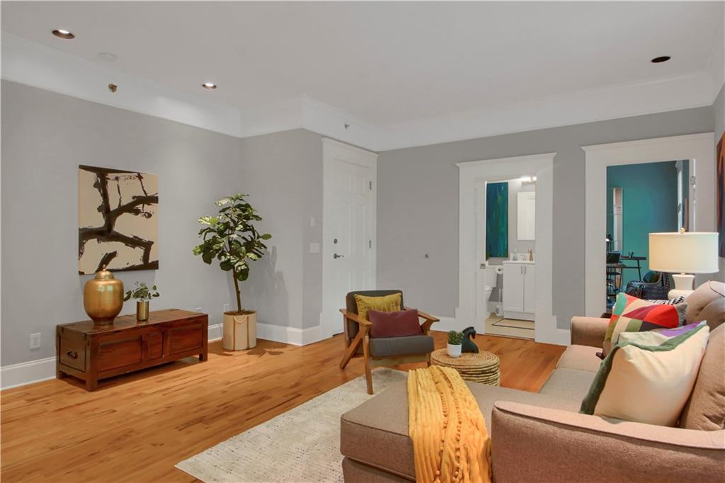 259 14th Street NE 301