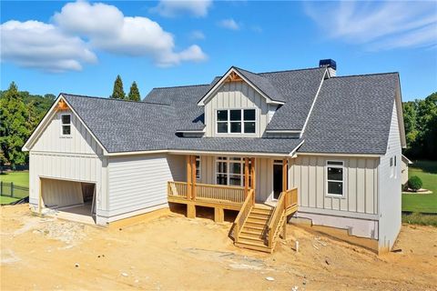 104 Bob White Drive Calhoun GA 30701
