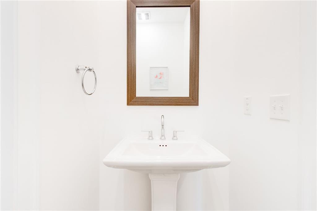 The Maxwell - Residential Lease