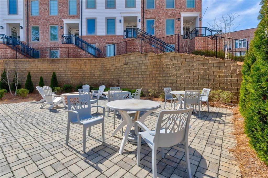 The Maxwell - Residential Lease