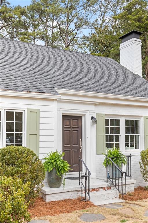 1836 Westminster Way NE