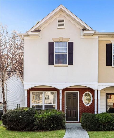 Townhouse For Sale - 6117 Camden Forrest Cove<br/> Riverdale, GA 30296