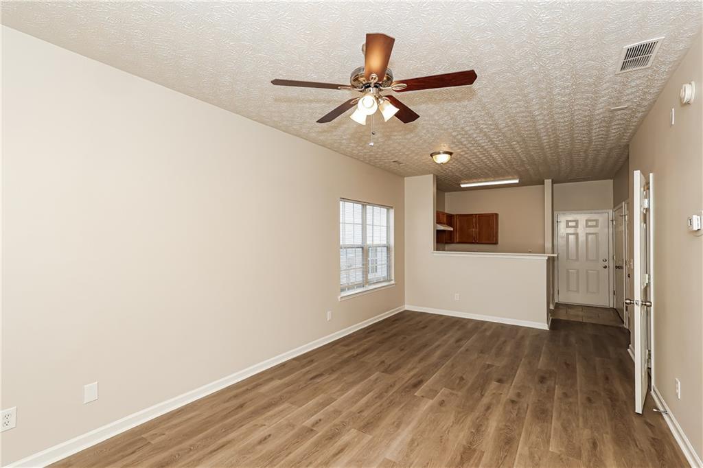 6117 Camden Forrest Cove