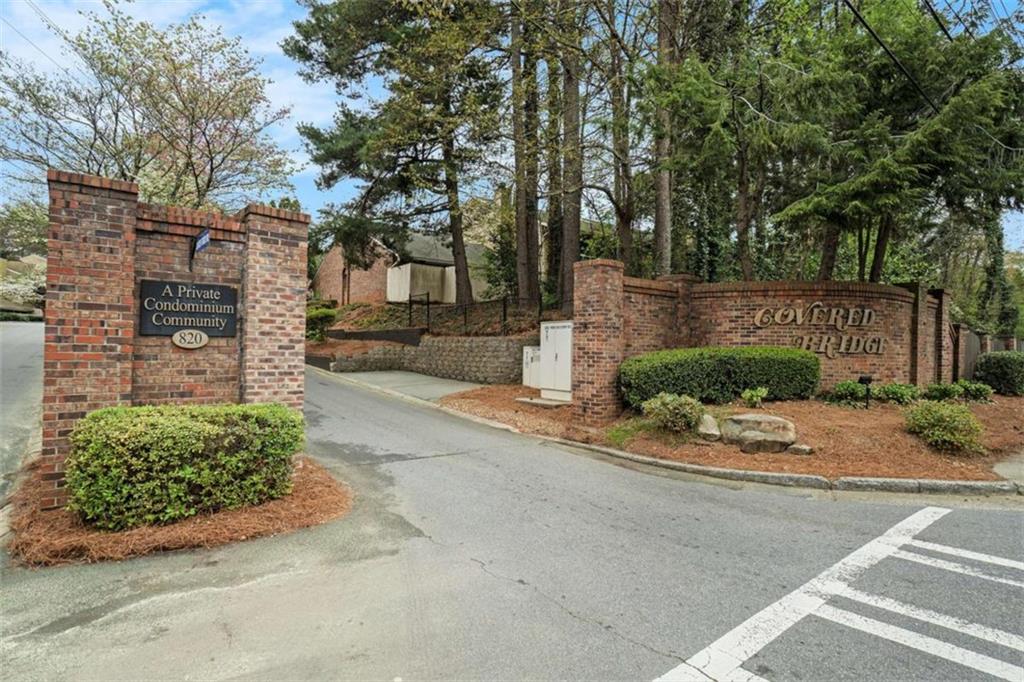 2112 Palmyra Drive, Marietta, Georgia image 20
